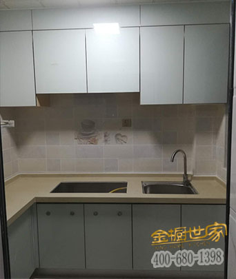 石碣地王廣場實(shí)拍整體櫥柜效果圖